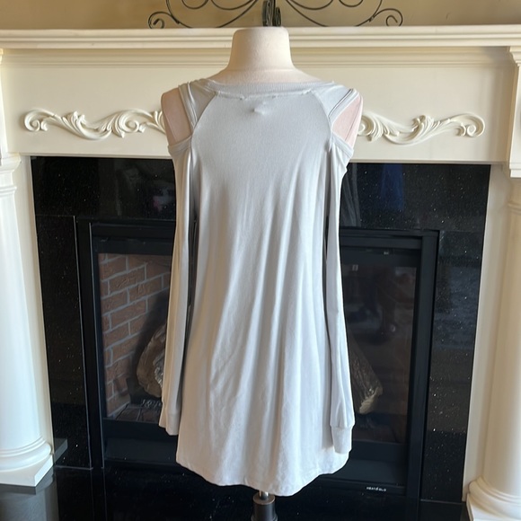 Soft Gray Knit Tunic Comfy Short Dress Mini Reaction Kenneth Cole Womens Small - Picture 4 of 8